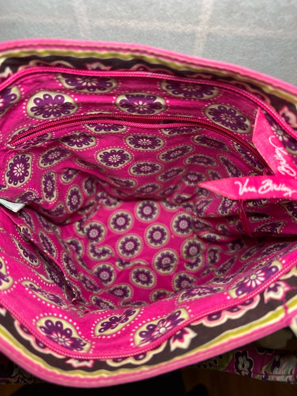Vera Bradley Morgan Pleated
Shoulder Bag Very Berry
Patchwork Cottagecore Y2K - Picture 7 of 11